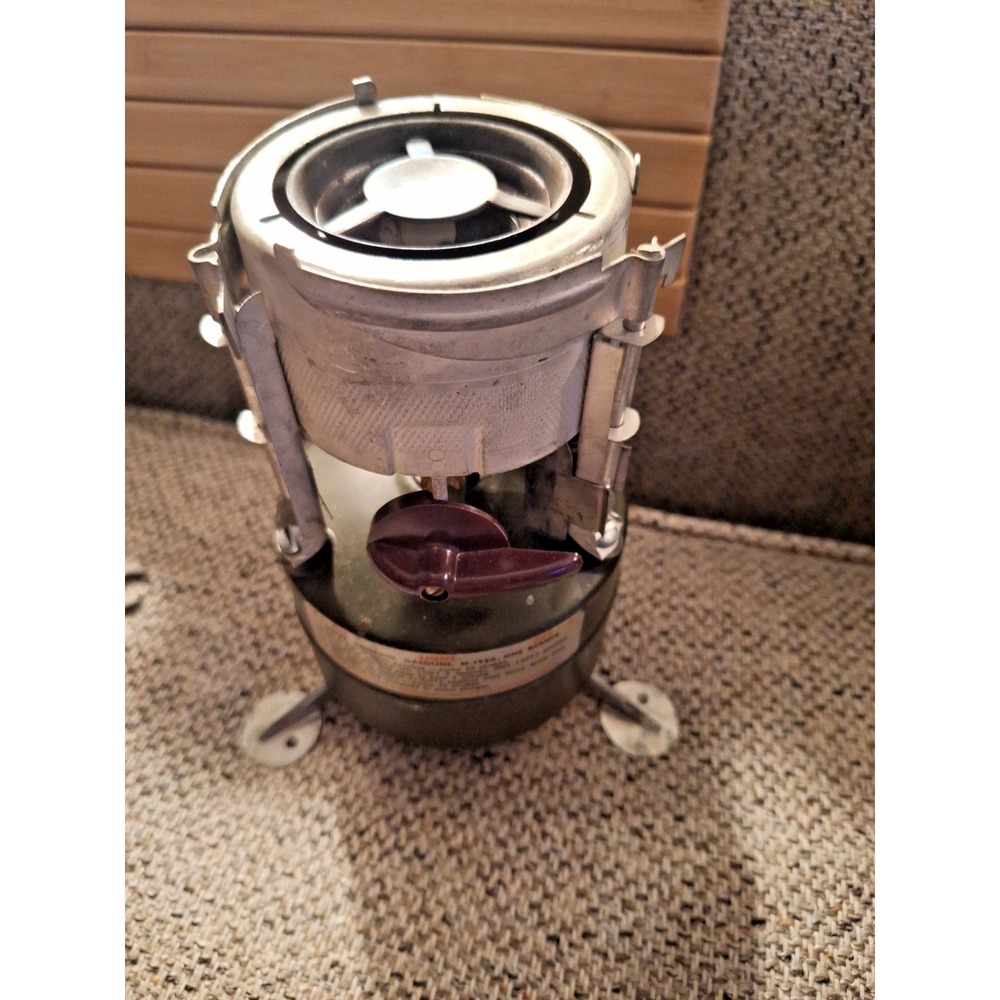 AMERICAN MILITARY CAMP STOVE AND LID U.S. Rogers Akran Ohio 1952